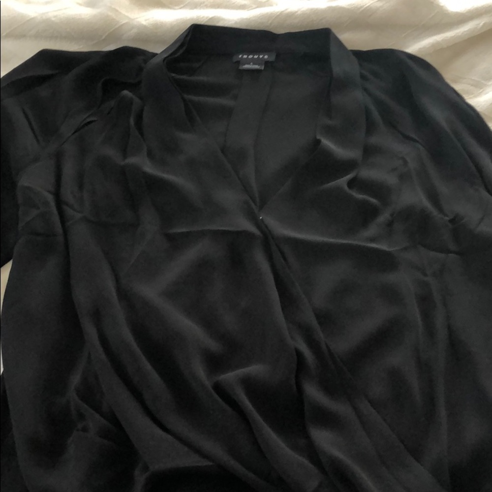 NWT Trouve blouse